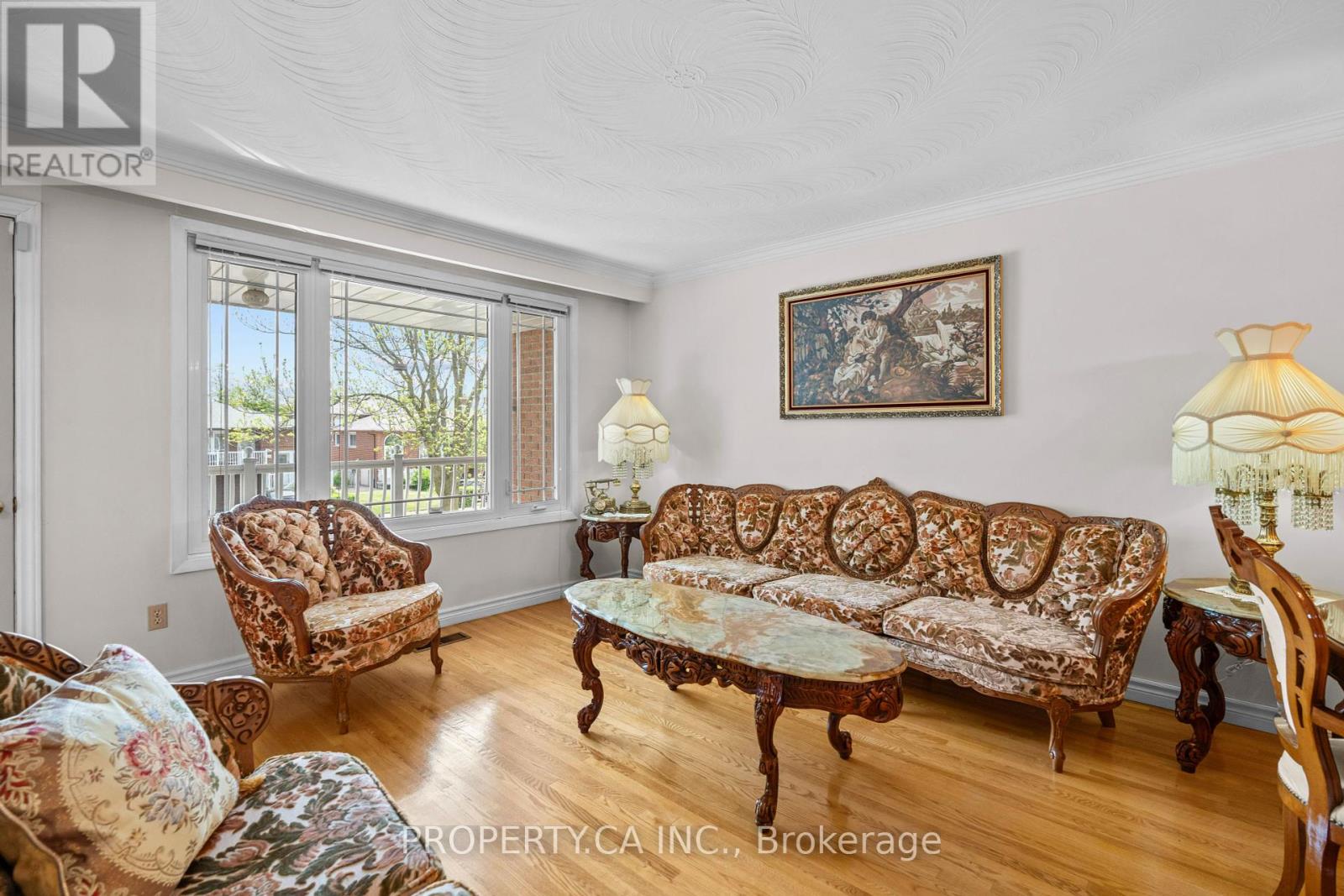 48 Navaho Drive, Toronto, Ontario  M2H 2X3 - Photo 4 - C12440960