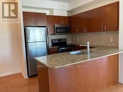 911 - 25 Cole Street, Toronto, Ontario  M5A 4M3 - Photo 2 - C12440967