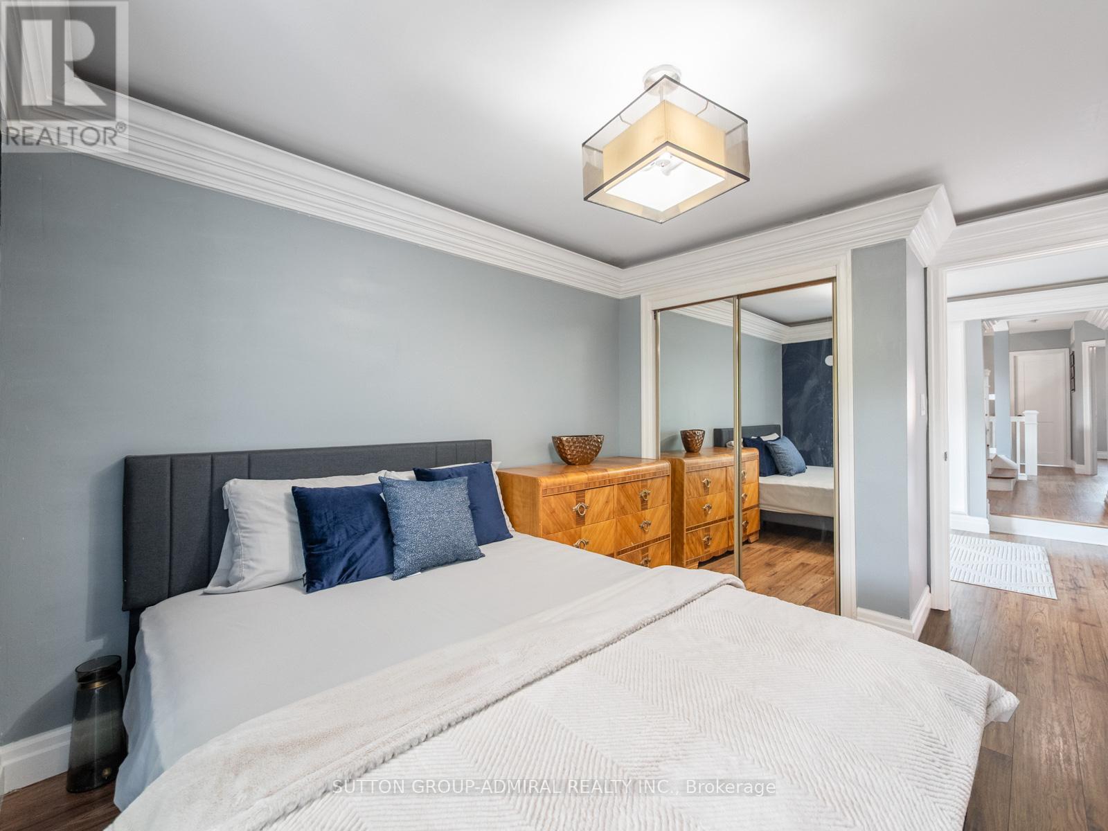 759 Eglinton Avenue E, Toronto (Leaside), Ontario  M4G 2K8 - Photo 22 - C12440979