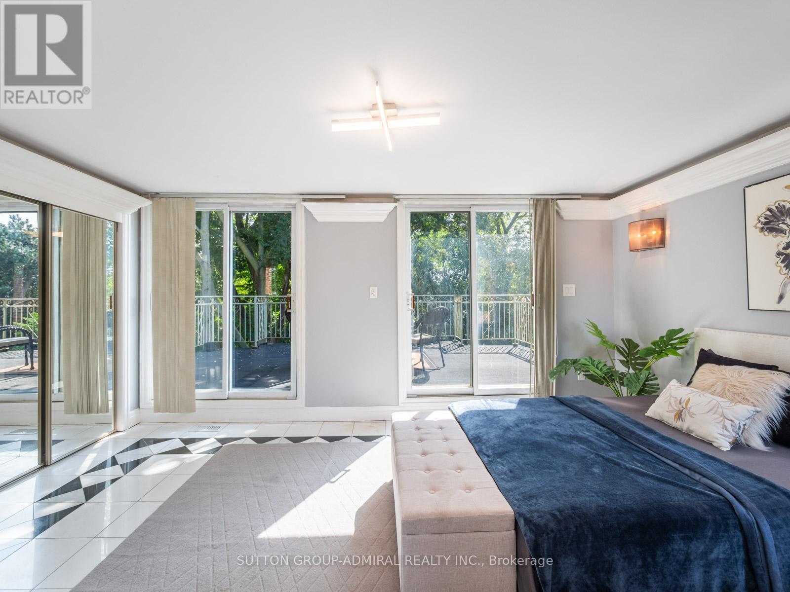 759 Eglinton Avenue E, Toronto (Leaside), Ontario  M4G 2K8 - Photo 26 - C12440979