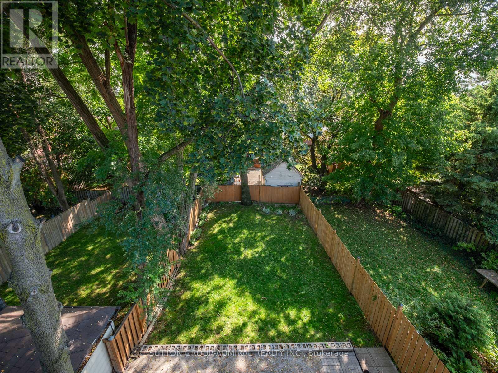 759 Eglinton Avenue E, Toronto (Leaside), Ontario  M4G 2K8 - Photo 30 - C12440979