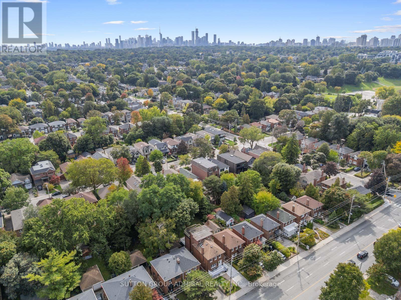 759 Eglinton Avenue E, Toronto (Leaside), Ontario  M4G 2K8 - Photo 46 - C12440979