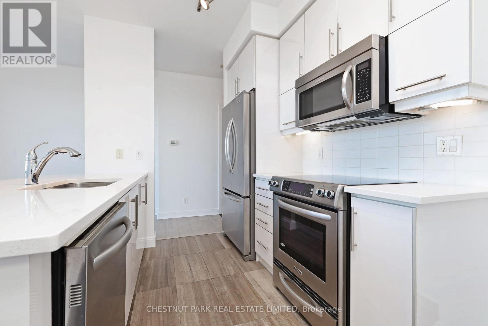2603 - 825 Church Street, Toronto, Ontario  M4W 3Z4 - Photo 6 - C12440990