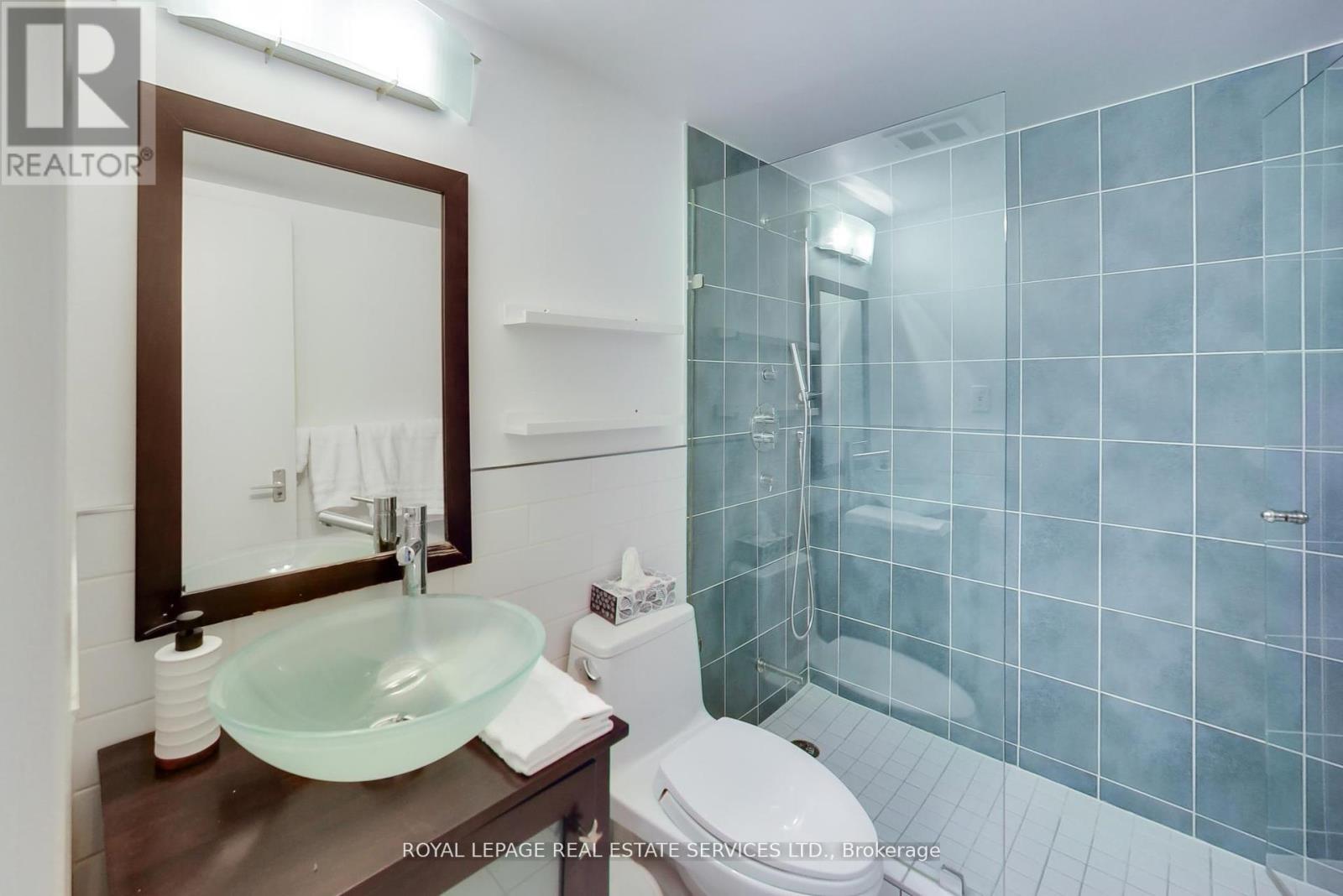 1412 - 40 Homewood Avenue, Toronto, Ontario  M4Y 2K2 - Photo 16 - C12307010