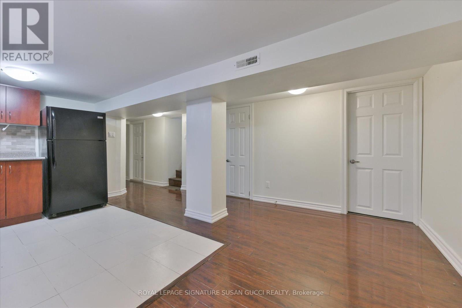 127 Furnival Road, Toronto, Ontario  M4B 1W7 - Photo 18 - E12440876