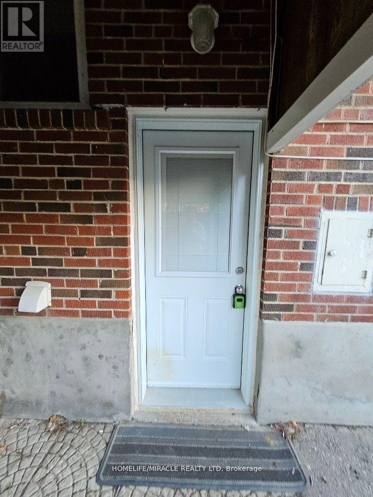 Bsmt - 259 Tower Drive, Toronto, Ontario  M1R 3P9 - Photo 2 - E12440929