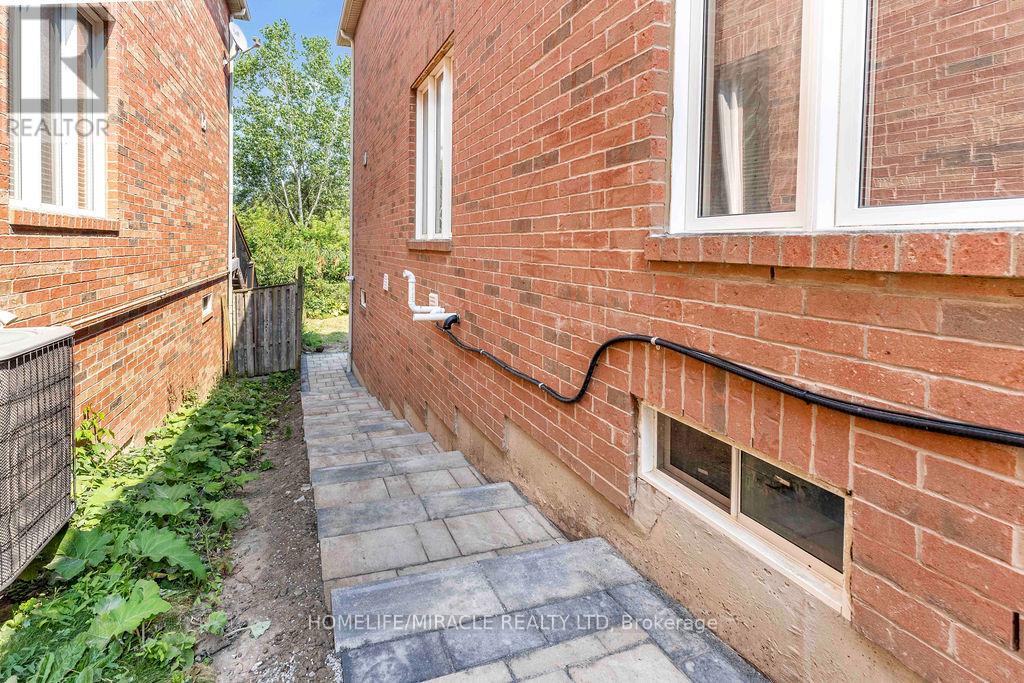 Basement - 1811 Esterbrooke Drive, Oshawa, Ontario  L1K 0B1 - Photo 2 - E12440977