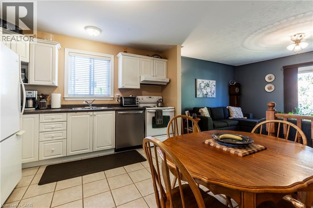 33 Oak Crescent, Hagersville, Ontario  N0A 1H0 - Photo 15 - 40775816