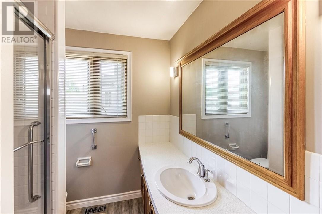 91 Caruso Street, Coniston, Ontario  P0M 1M0 - Photo 16 - 2125051