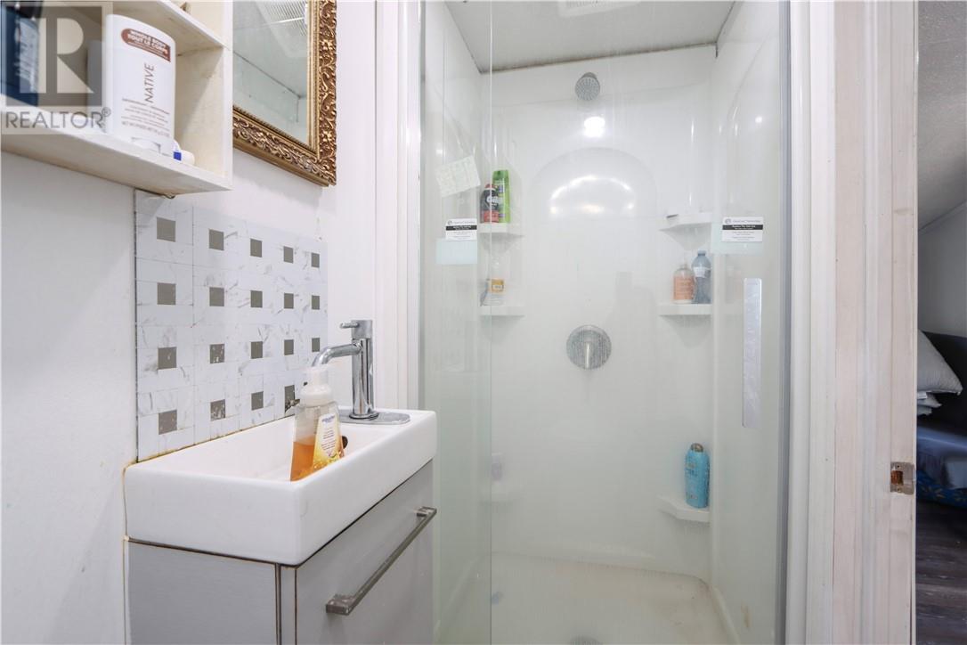 1233 Notre Dame Avenue, Sudbury, Ontario P3A 2T8 - Photo 10 - 2124980