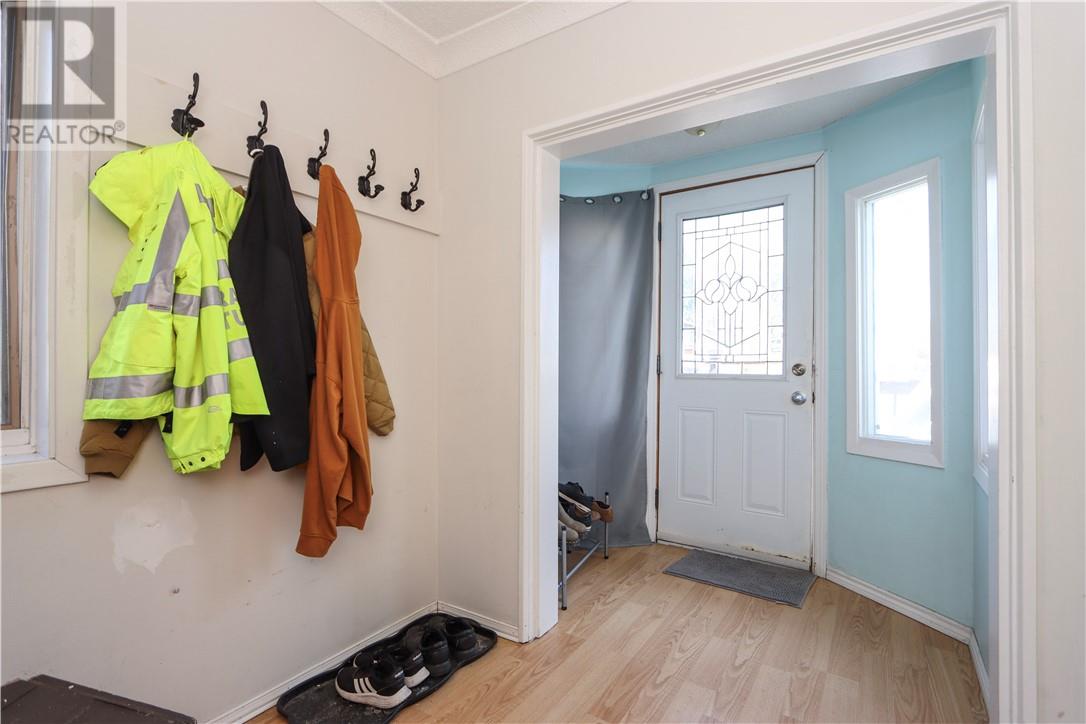 1233 Notre Dame Avenue, Sudbury, Ontario P3A 2T8 - Photo 4 - 2124980