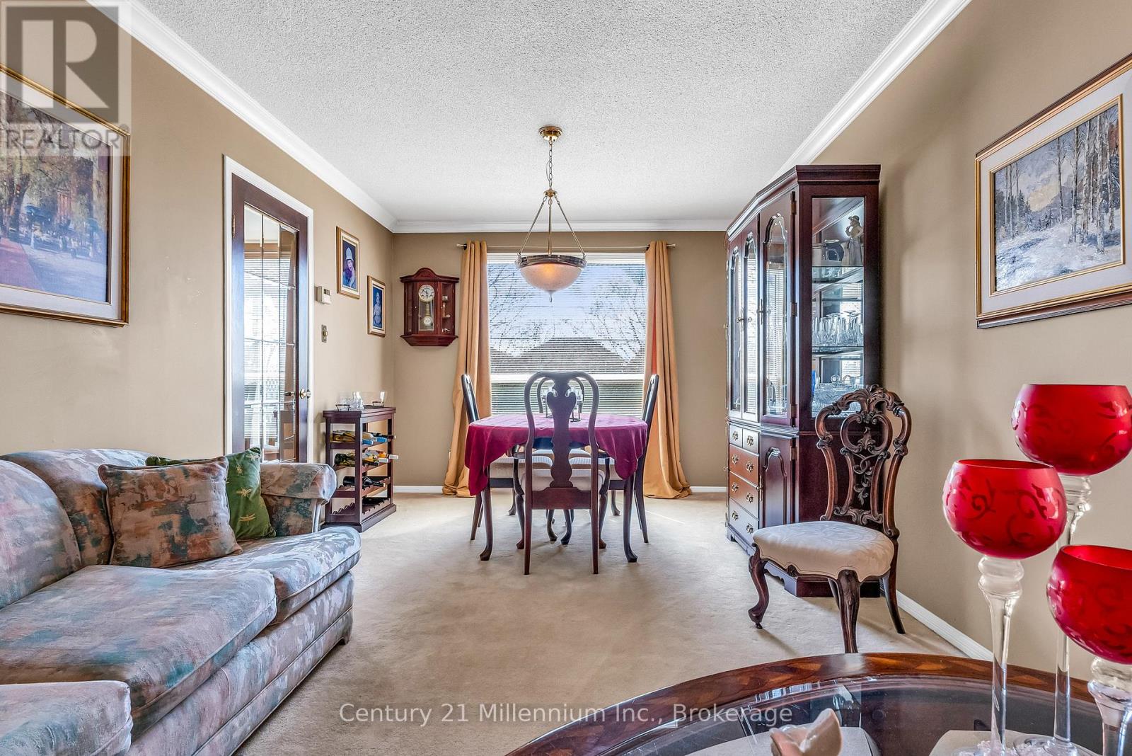 82 Candy Crescent, Brampton, Ontario  L6X 3Z9 - Photo 10 - W12441079
