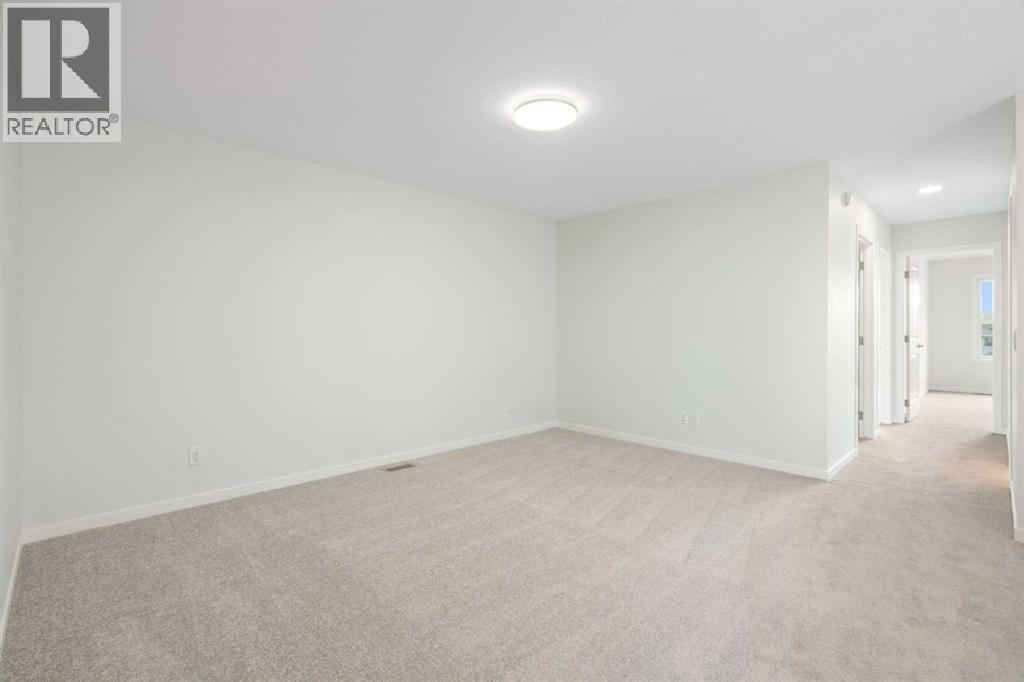 81 Royston Grove Nw, Calgary, Alberta  T3L 0M3 - Photo 22 - A2261627