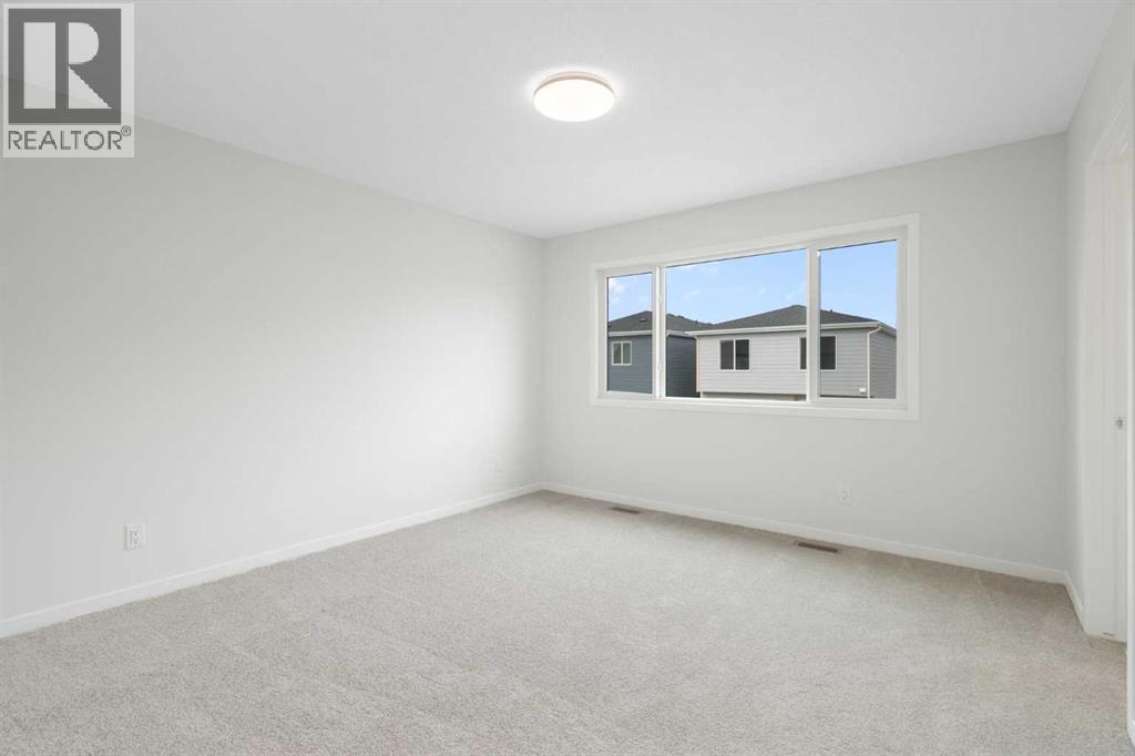 81 Royston Grove Nw, Calgary, Alberta  T3L 0M3 - Photo 25 - A2261627