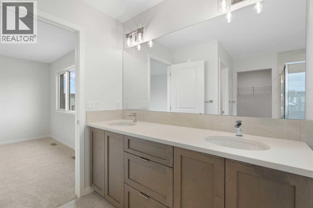 81 Royston Grove Nw, Calgary, Alberta  T3L 0M3 - Photo 29 - A2261627