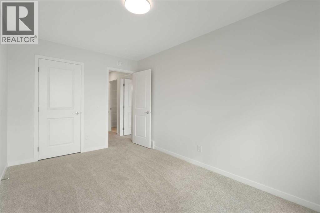 81 Royston Grove Nw, Calgary, Alberta  T3L 0M3 - Photo 35 - A2261627