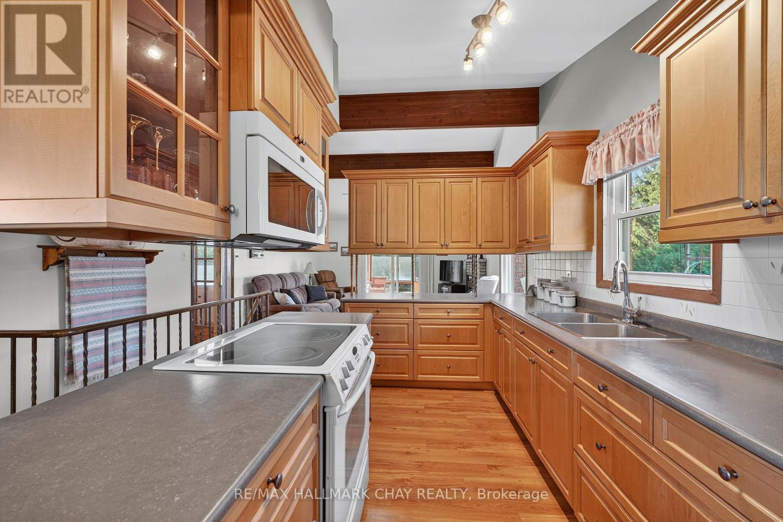 3735 9th Line, Bradford West Gwillimbury, Ontario  L3Z 3S6 - Photo 12 - N12440905