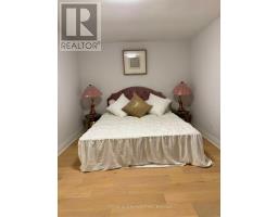 111 Bedale Crescent, Markham (Milliken Mills West), Ca
