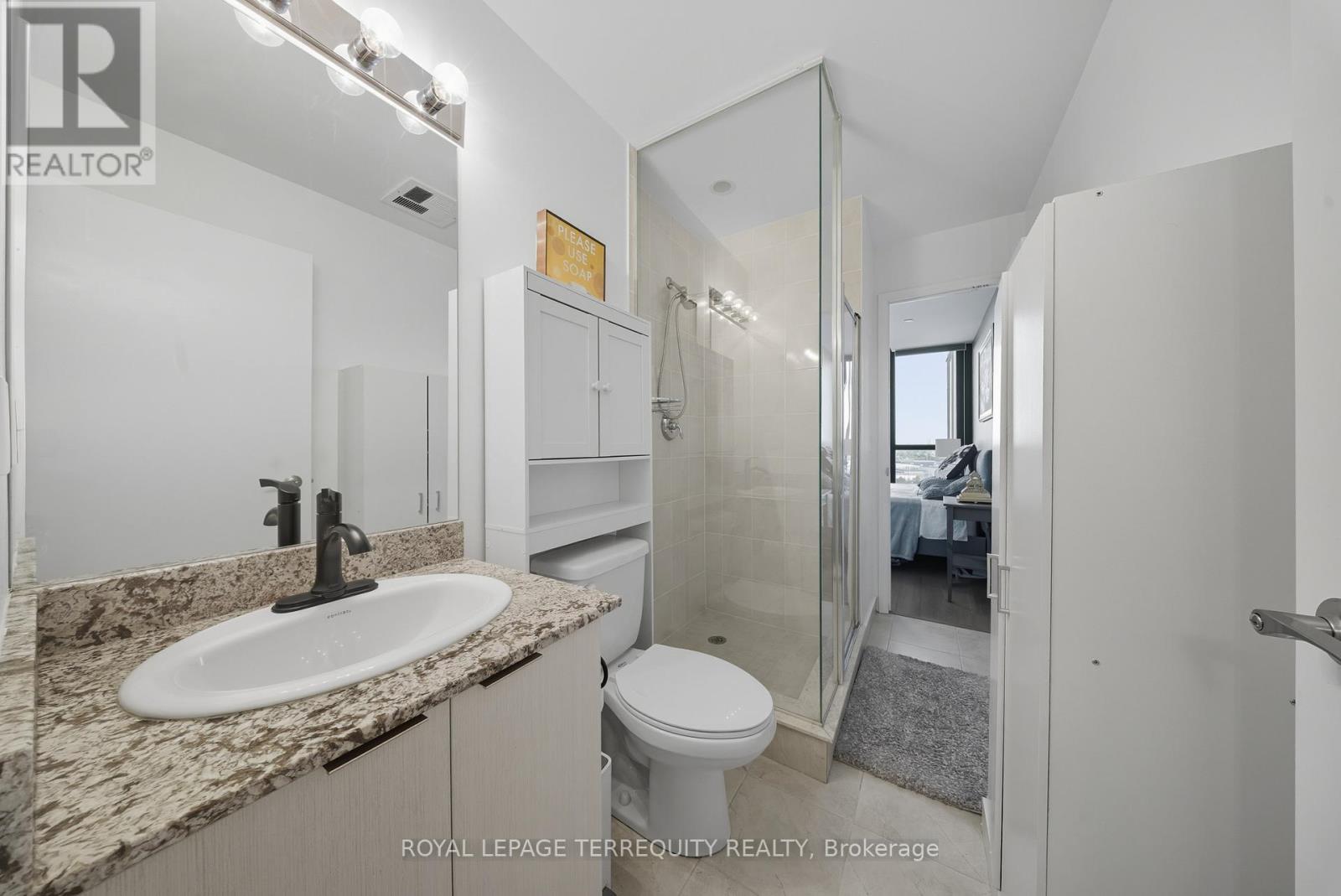 902 - 2910 Highway 7, Vaughan, Ontario  L4K 0H8 - Photo 2 - N12440933