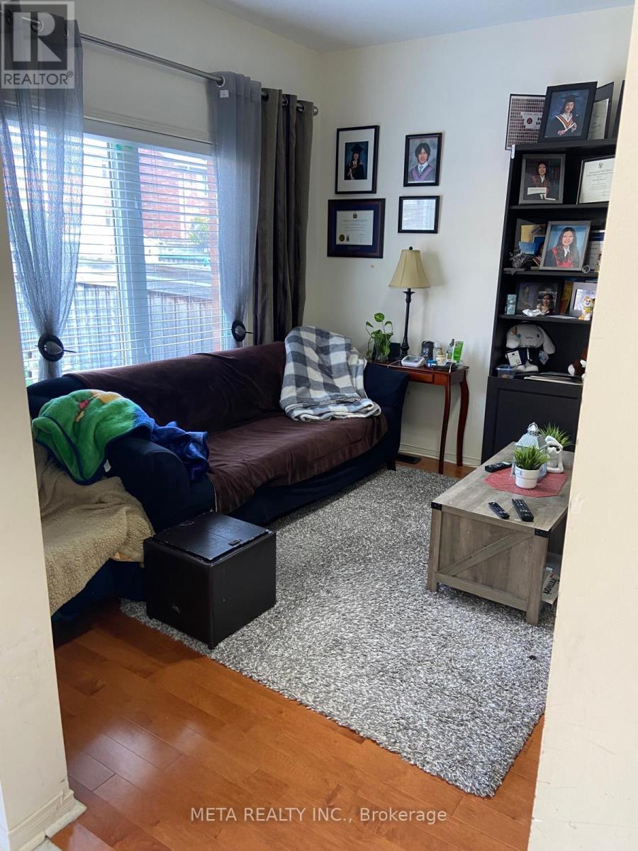 27 Coronet Street, Whitchurch-Stouffville (Stouffville), Ontario  L4A 0X8 - Photo 15 - N12440943