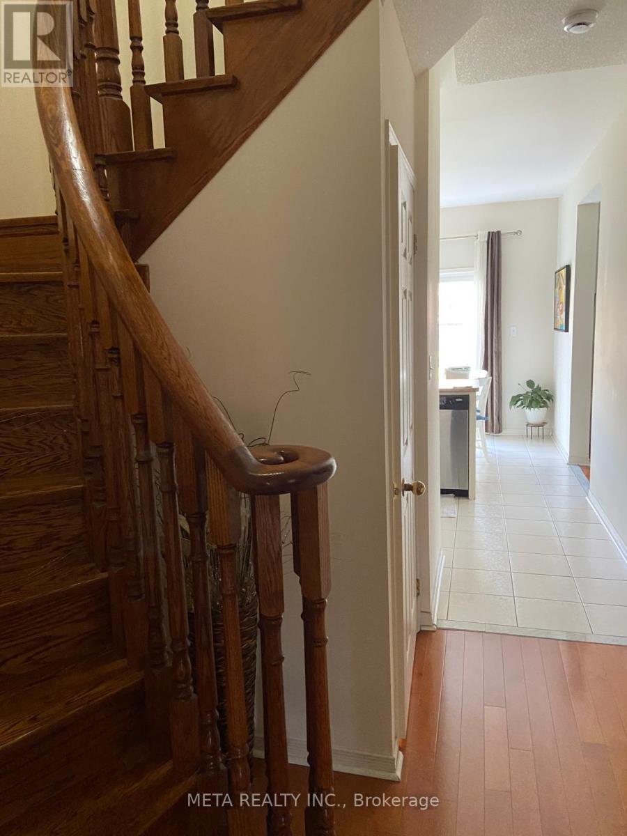 27 Coronet Street, Whitchurch-Stouffville (Stouffville), Ontario  L4A 0X8 - Photo 16 - N12440943