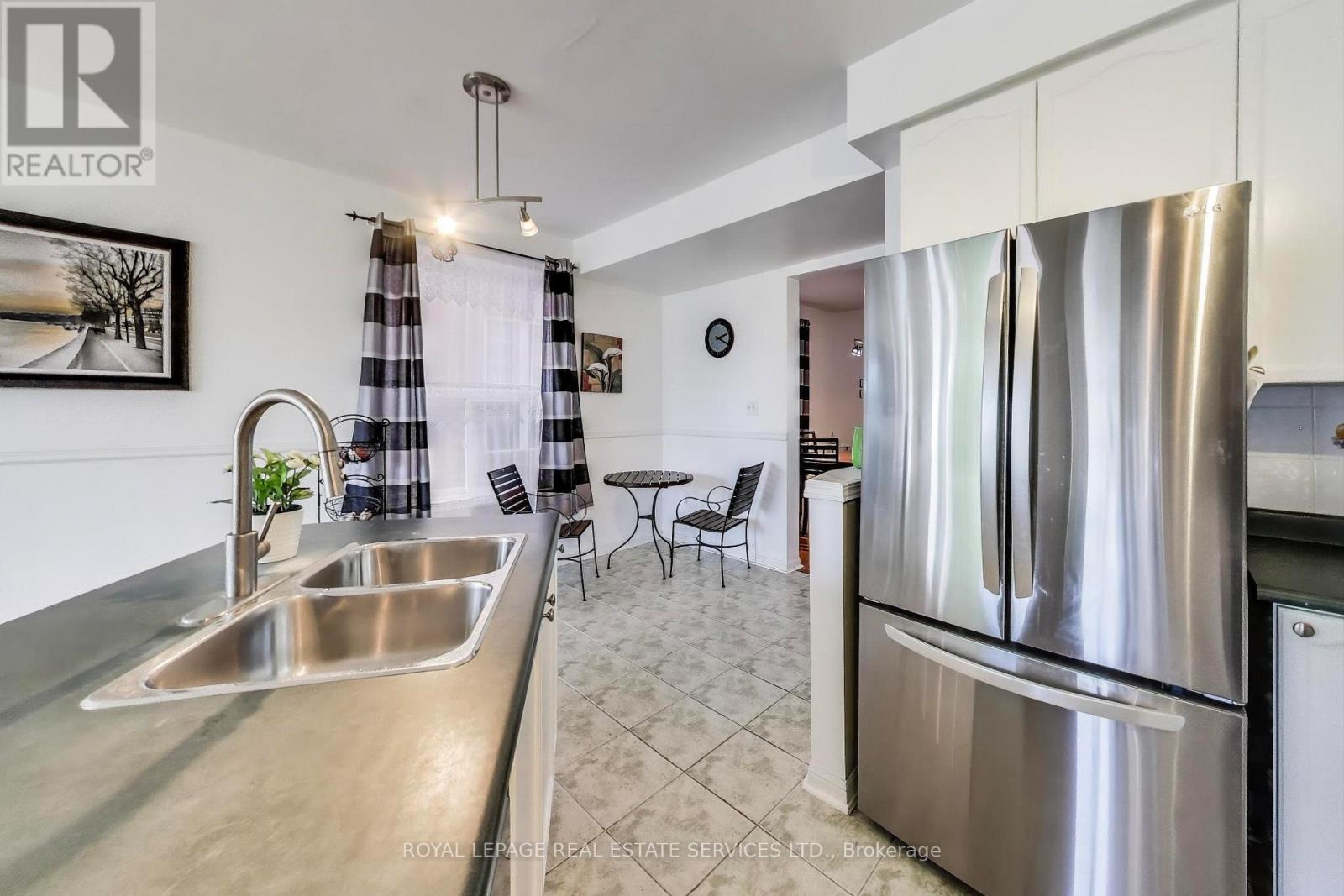 52 Gowland Road, Markham, Ontario  L6B 1B8 - Photo 11 - N12440993