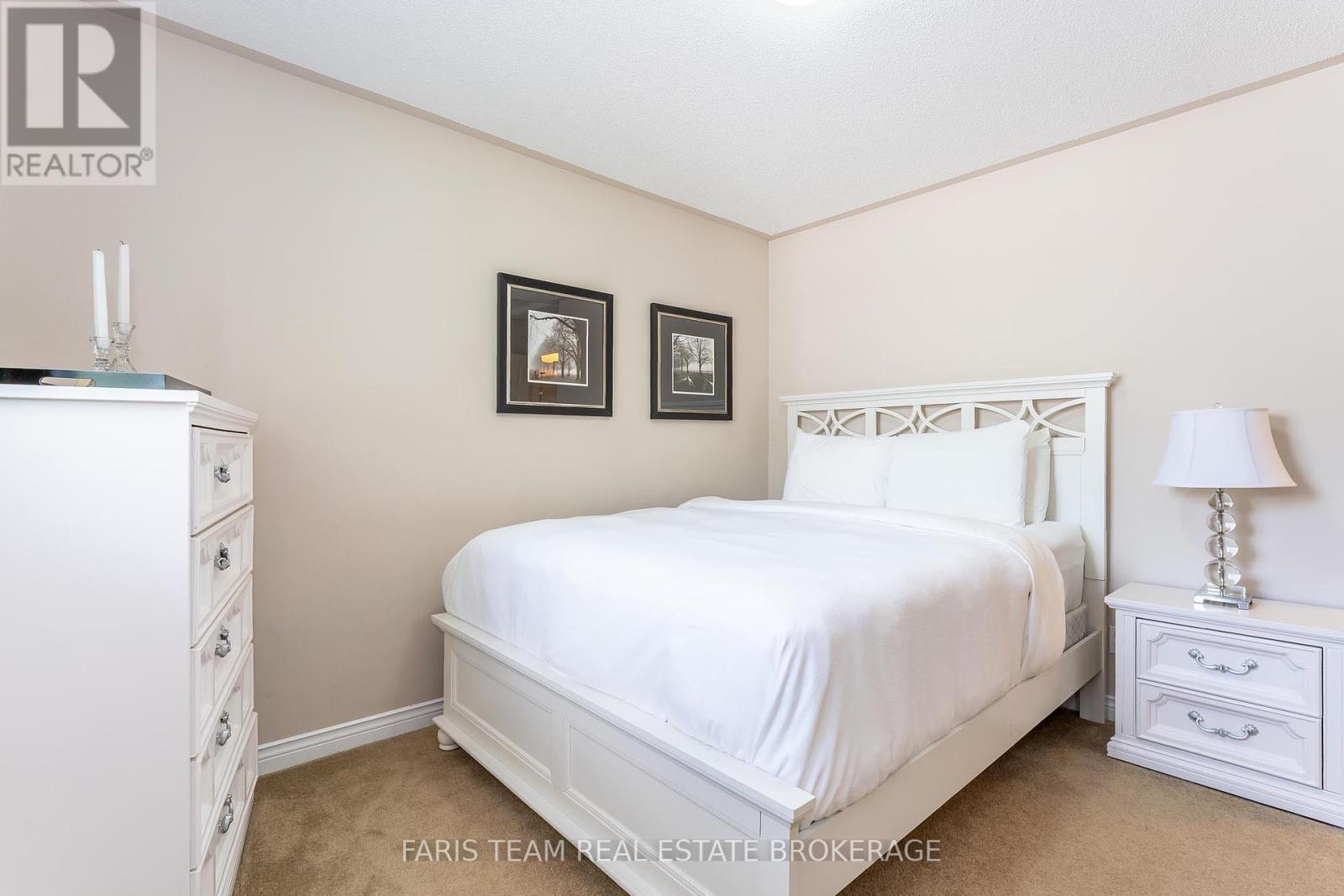 83 Georgias Walk, Tay (Victoria Harbour), Ontario  L0K 2A0 - Photo 17 - S12441010