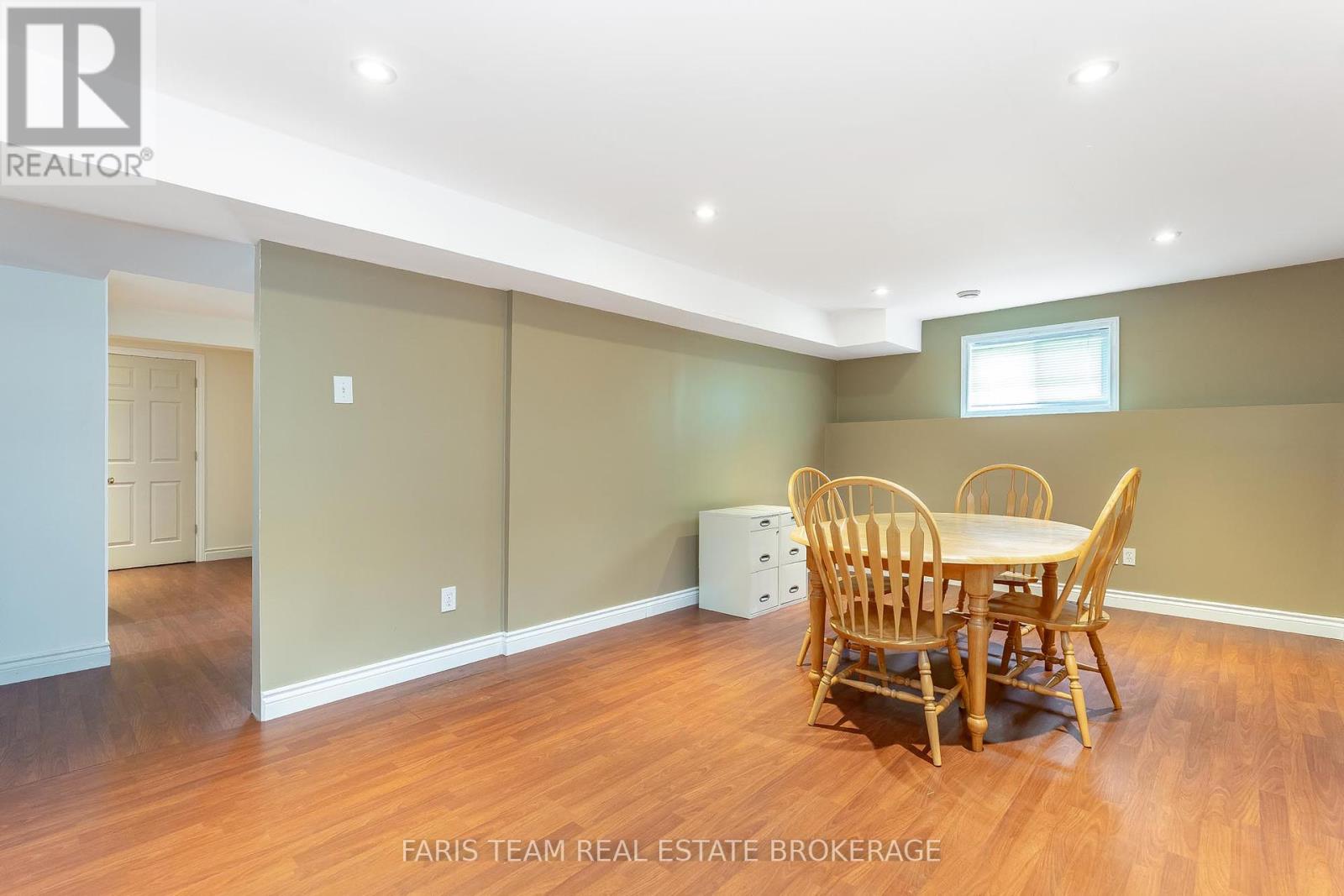 83 Georgias Walk, Tay (Victoria Harbour), Ontario  L0K 2A0 - Photo 22 - S12441010