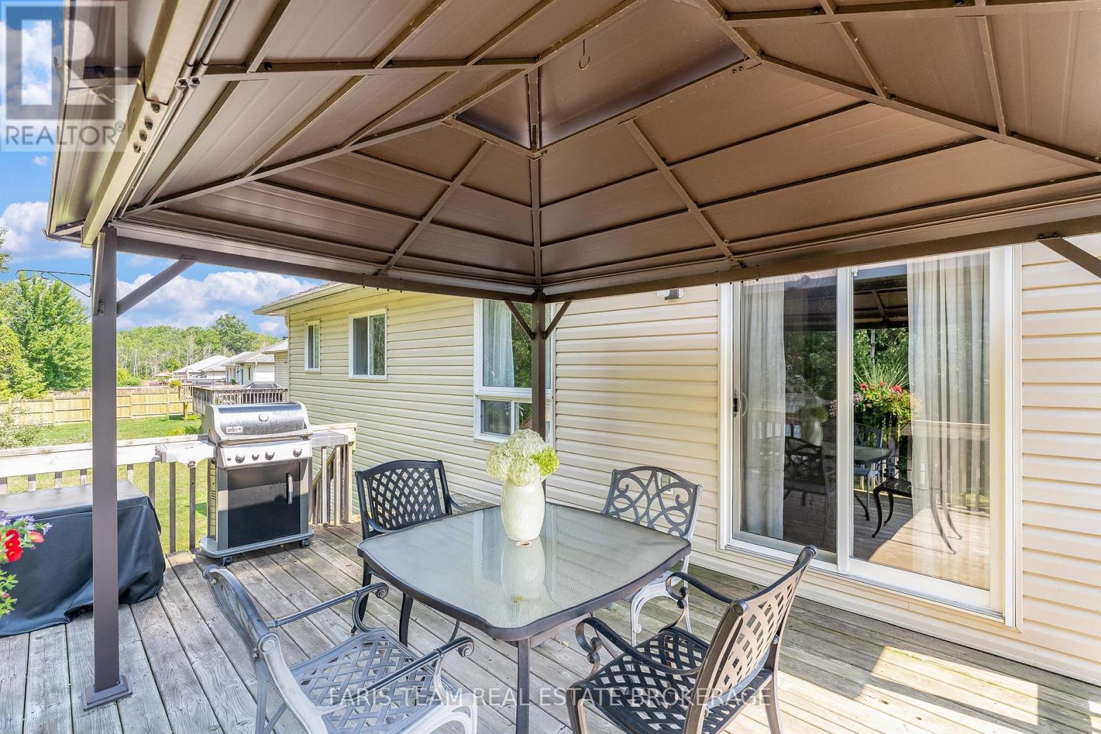 83 Georgias Walk, Tay (Victoria Harbour), Ontario  L0K 2A0 - Photo 23 - S12441010