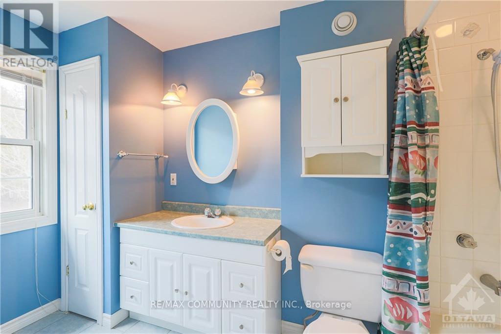 3067 Mcgovern Road, North Grenville, Ontario  K0G 1J0 - Photo 12 - X12436263