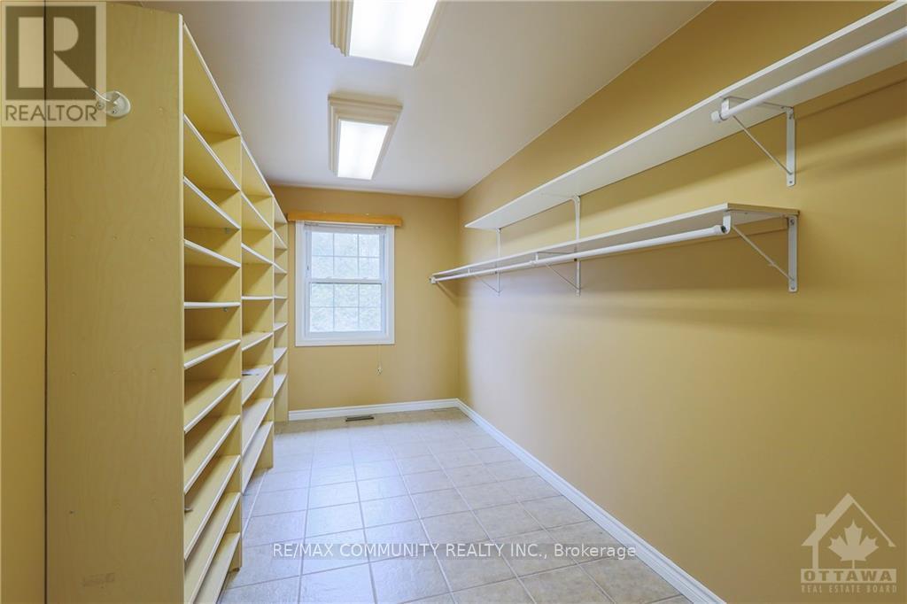 3067 Mcgovern Road, North Grenville, Ontario  K0G 1J0 - Photo 16 - X12436263