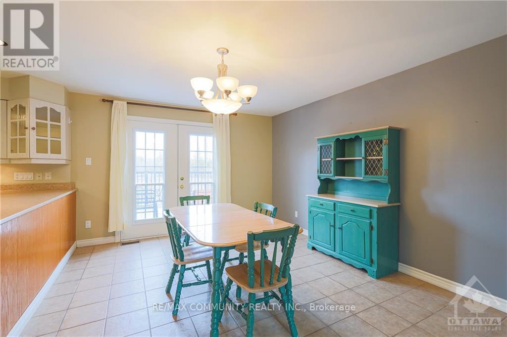 3067 Mcgovern Road, North Grenville, Ontario  K0G 1J0 - Photo 9 - X12436263