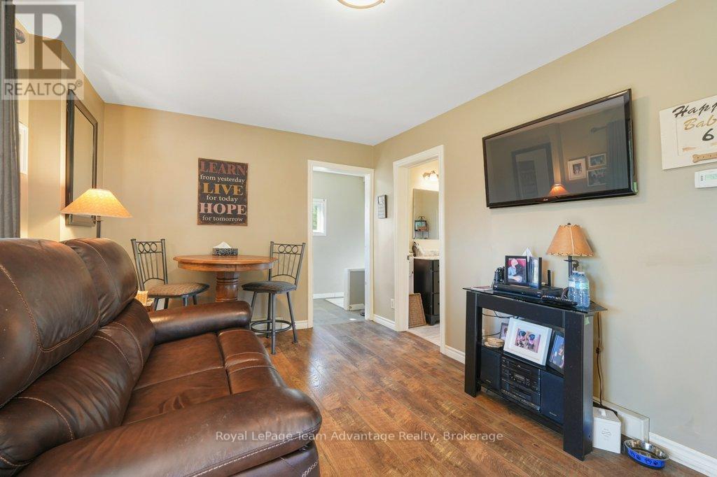 292 Mcdougall Road, Mcdougall, Ontario  P2A 0B3 - Photo 10 - X12441091