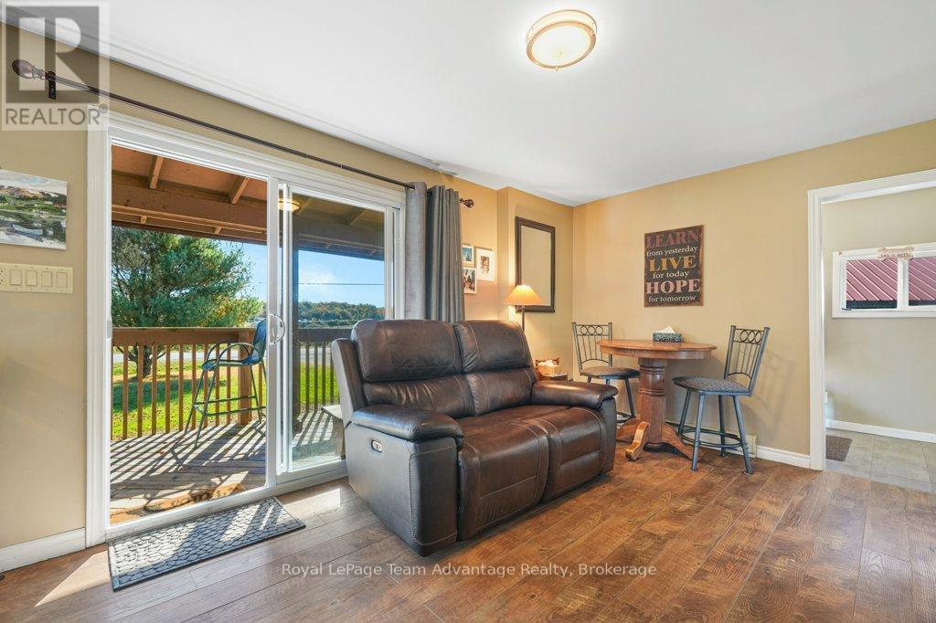 292 Mcdougall Road, Mcdougall, Ontario  P2A 0B3 - Photo 11 - X12441091