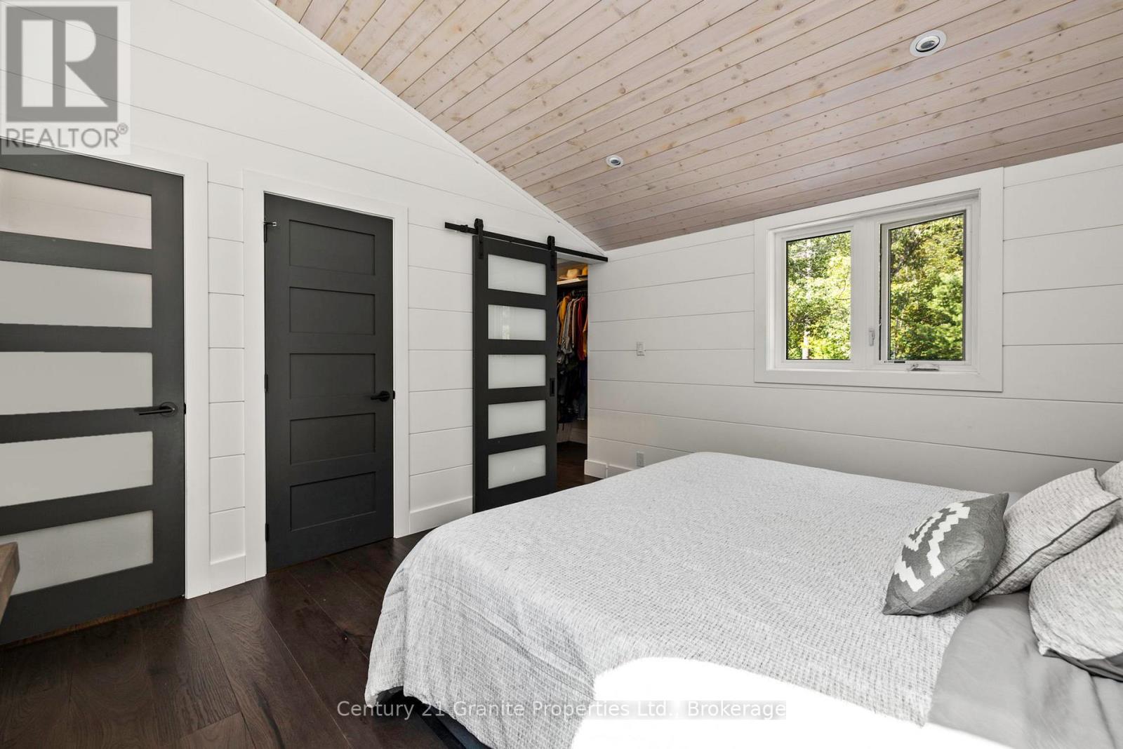 4 & 8 Bartlett Drive, Seguin, Ontario  P2A 2W8 - Photo 32 - X12441115