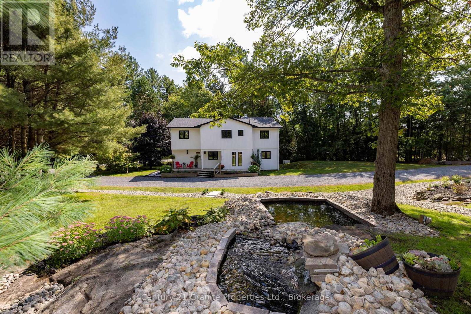 4 & 8 Bartlett Drive, Seguin, Ontario  P2A 2W8 - Photo 46 - X12441115