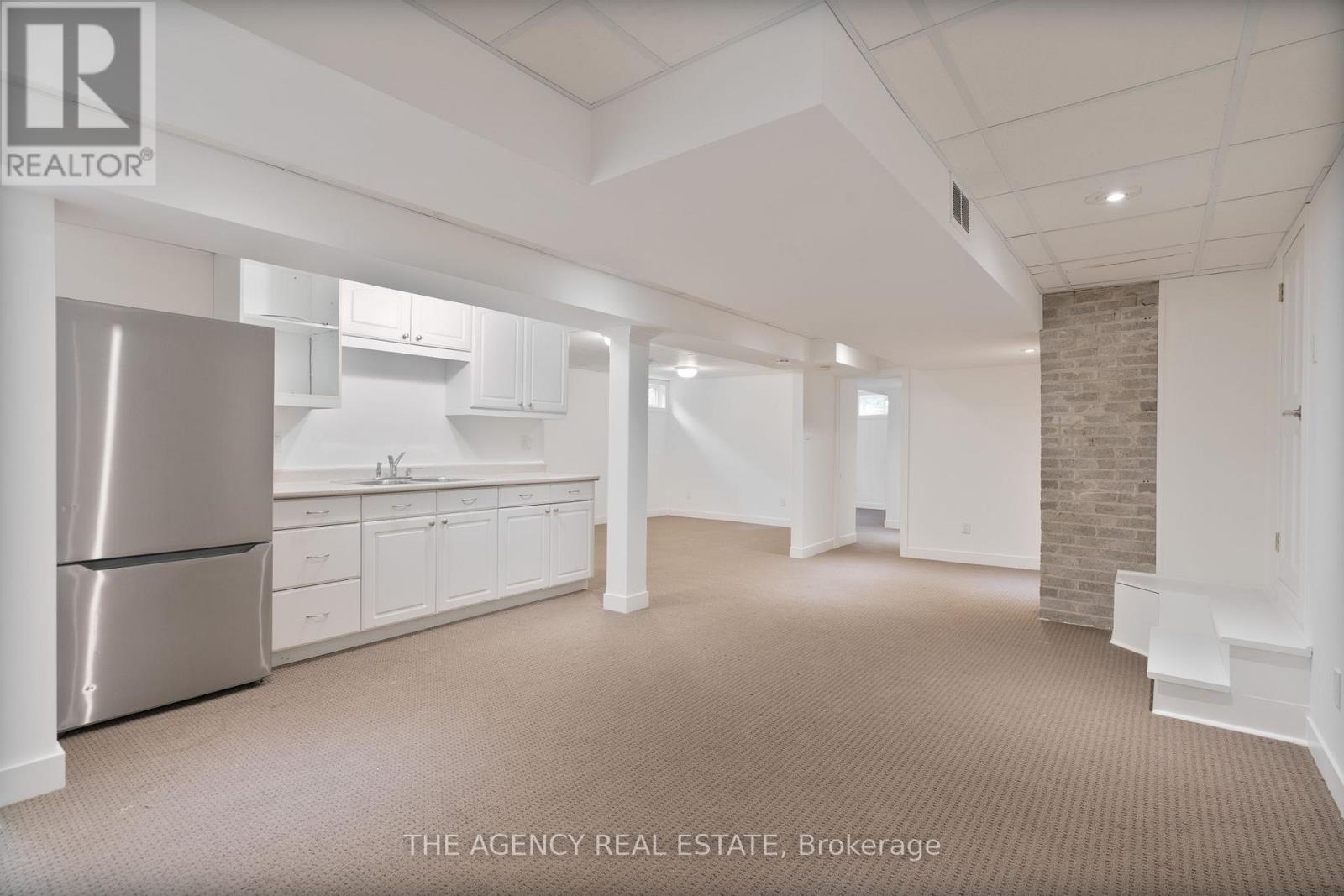38 Hunt Village Crescent, London North, Ontario  N6H 4A3 - Photo 21 - X12441030