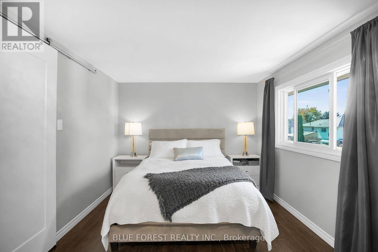 90 Edmunds Crescent, London South (South T), Ontario  N5Z 4J2 - Photo 16 - X12441058