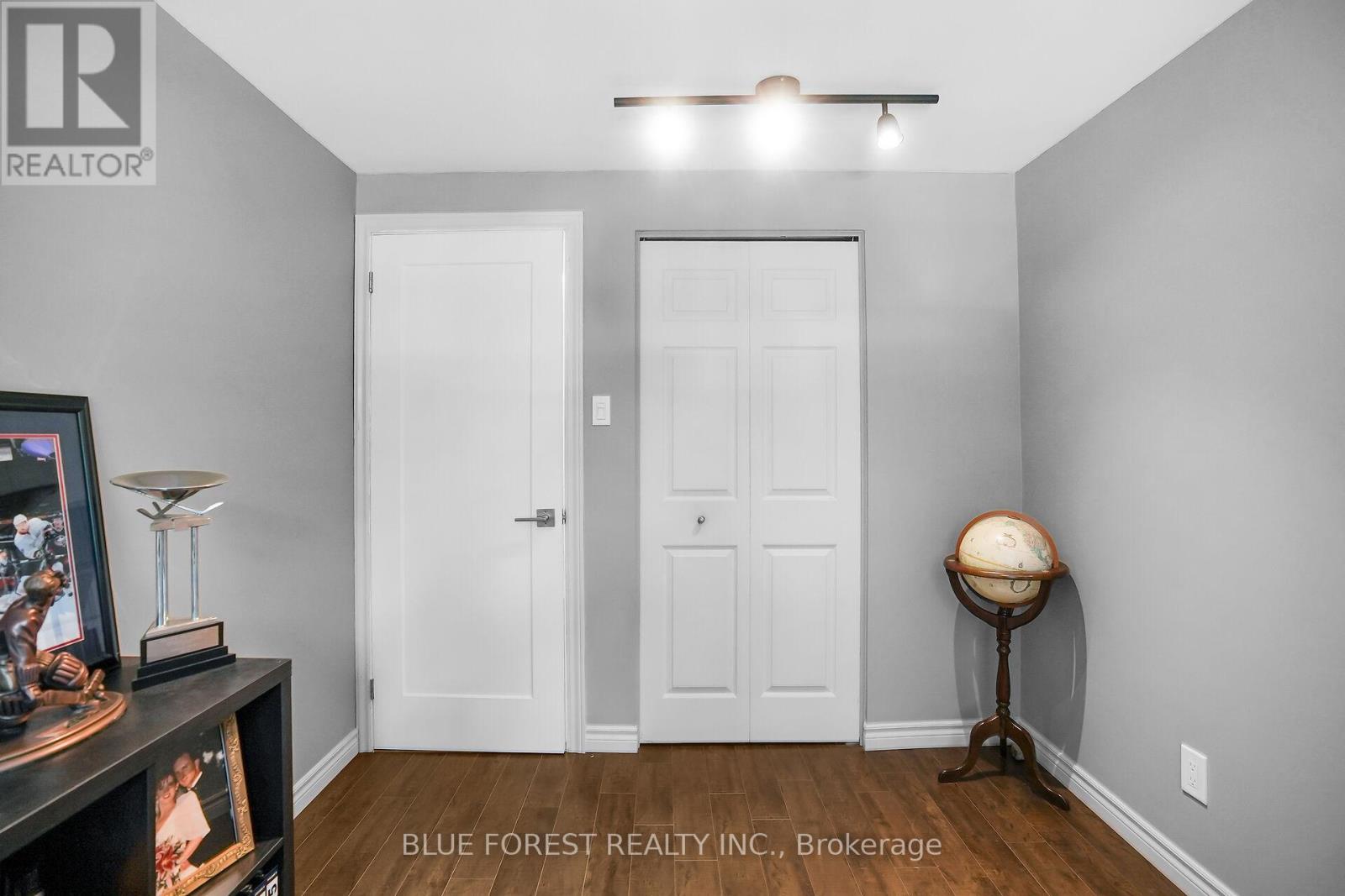 90 Edmunds Crescent, London South (South T), Ontario  N5Z 4J2 - Photo 22 - X12441058