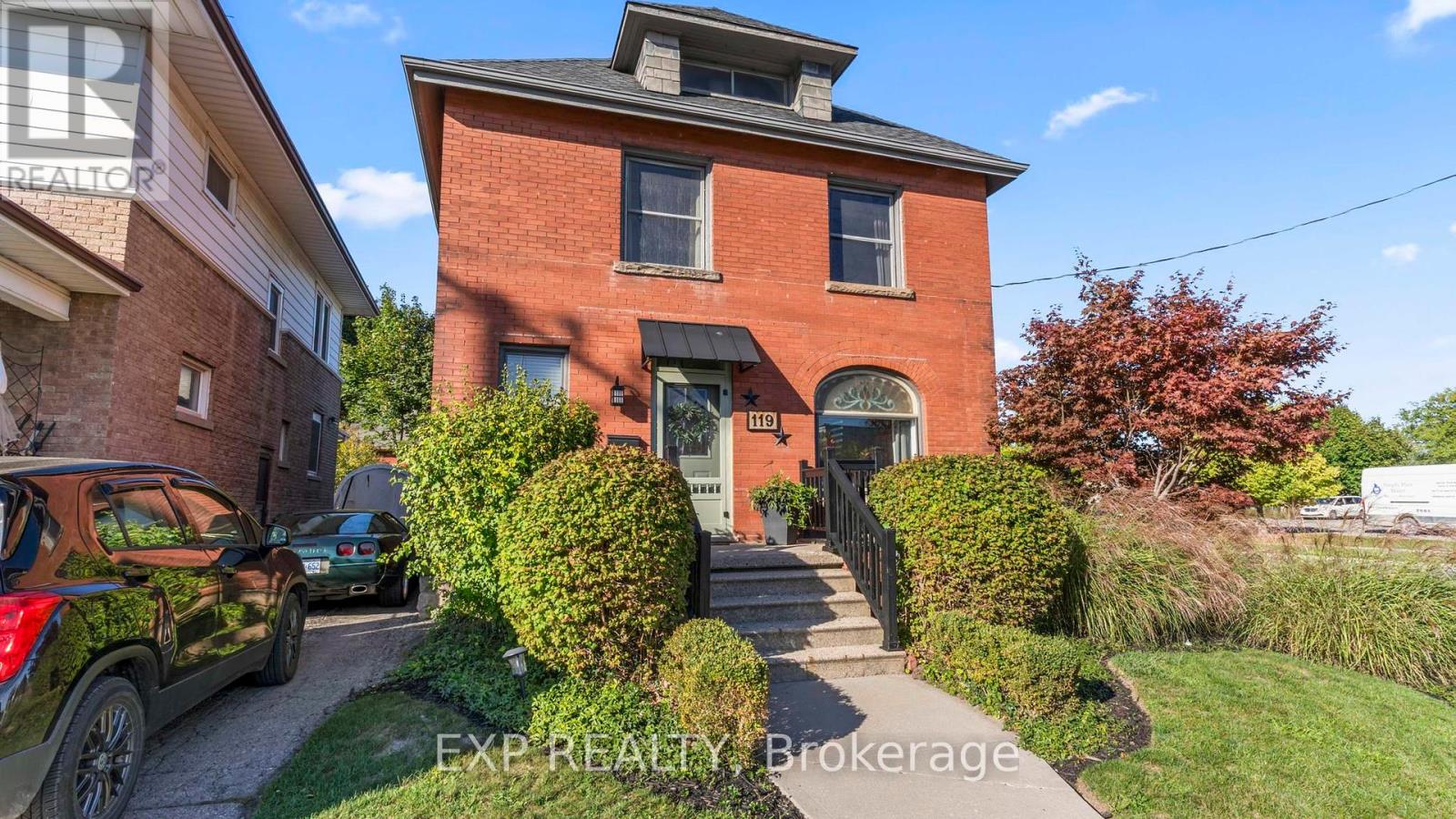 119 WELLINGTON STREET, St. Thomas, Ontario