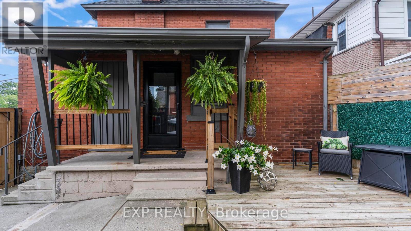 119 Wellington Street, St. Thomas, Ontario  N5R 2R3 - Photo 31 - X12441080