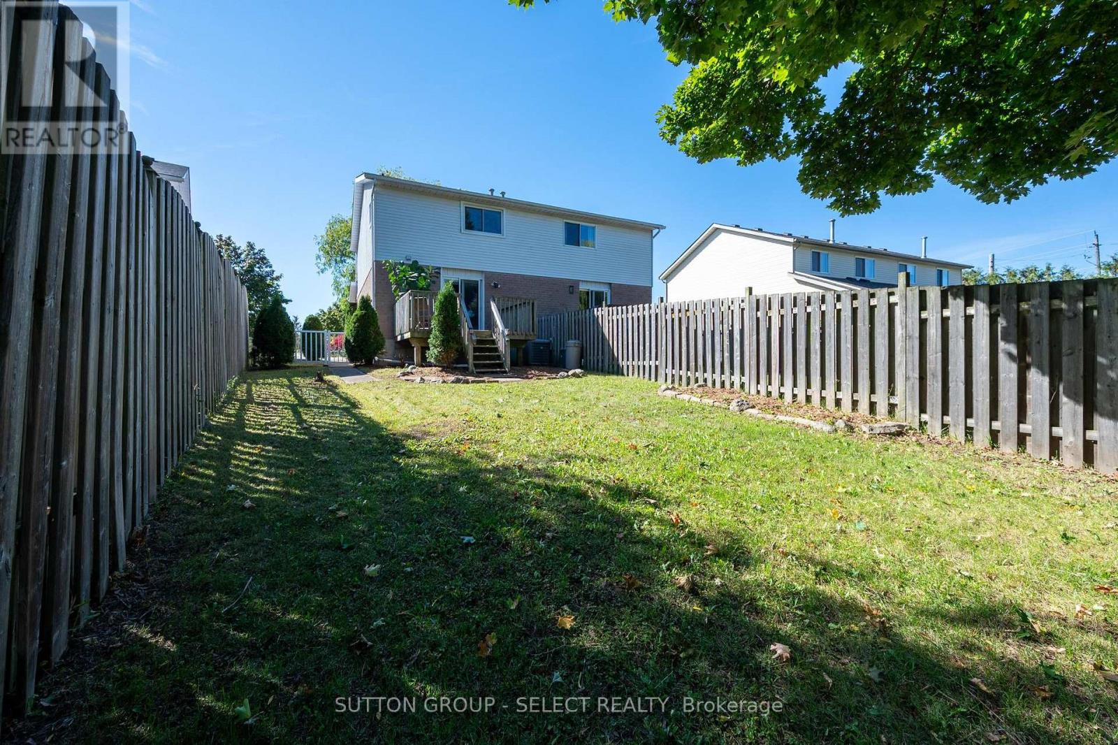 B - 608 Royal Beech Drive, Waterloo, Ontario  N2T 2K3 - Photo 34 - X12441082
