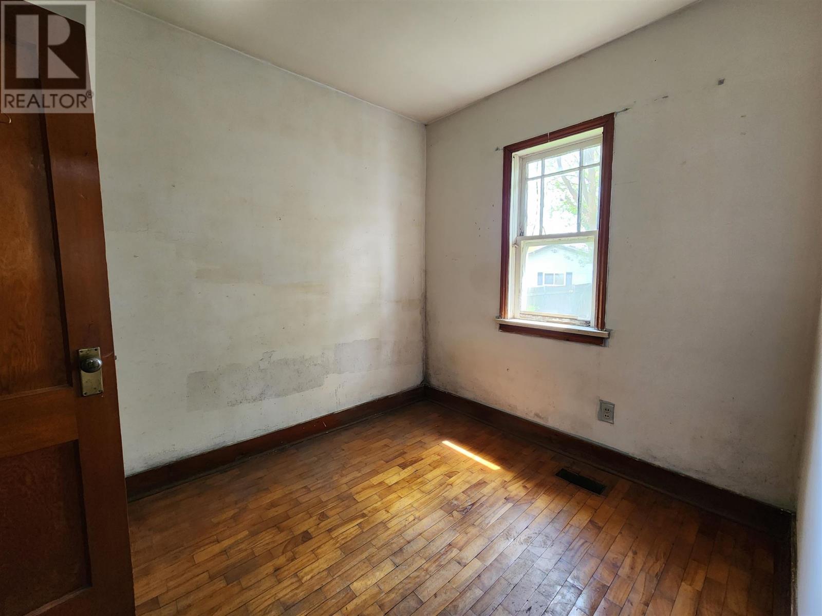 236 Mary St W, Thunder Bay, Ontario  P7E 4K6 - Photo 9 - TB253072