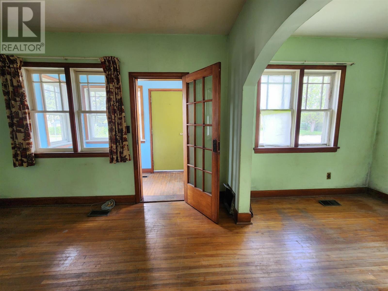 236 Mary St W, Thunder Bay, Ontario  P7E 4K6 - Photo 6 - TB253072