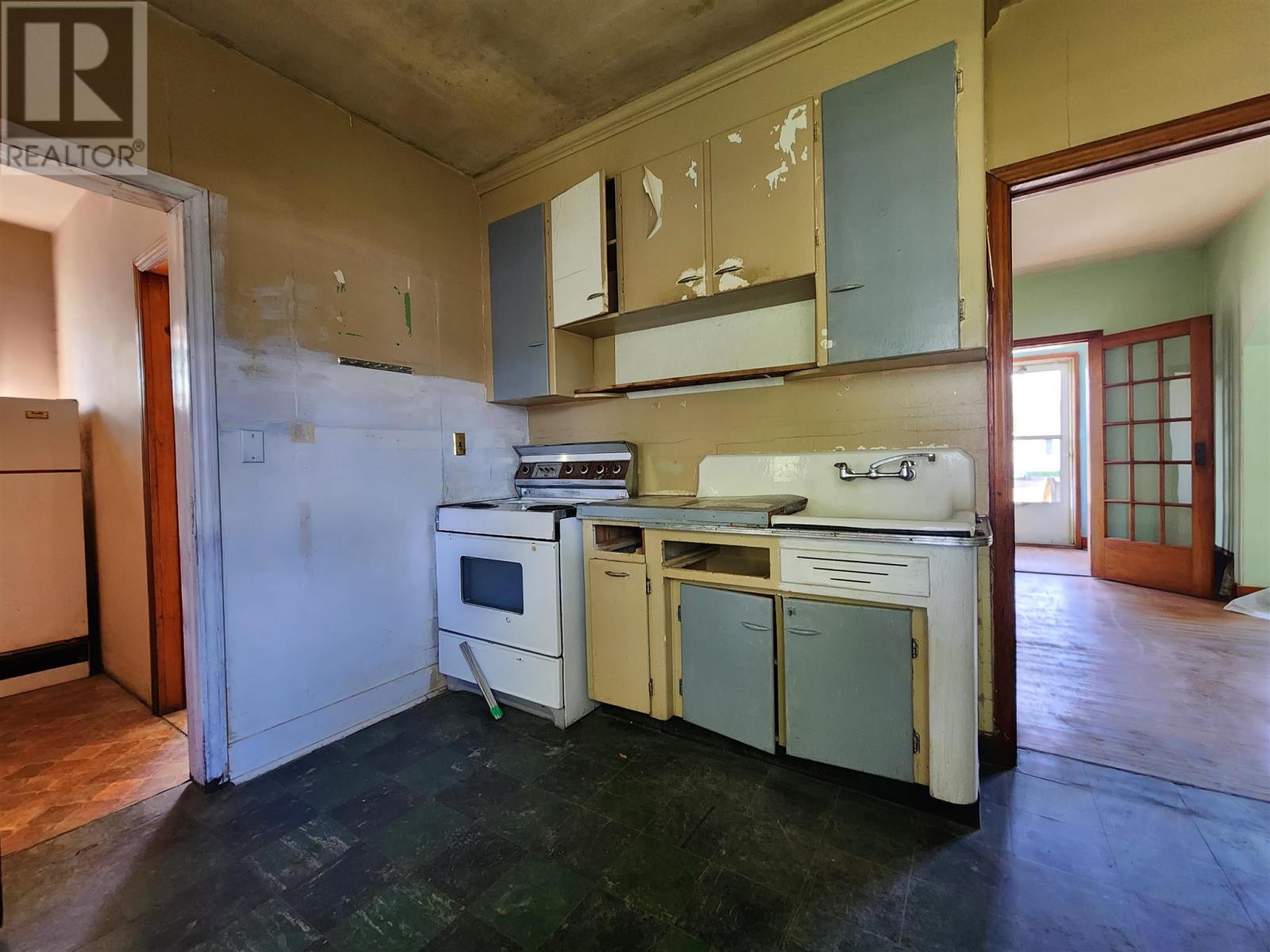 236 Mary St W, Thunder Bay, Ontario  P7E 4K6 - Photo 7 - TB253072