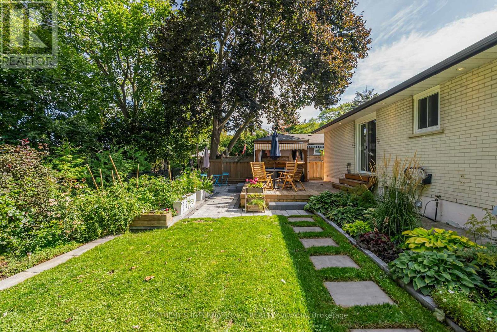 902 Vistula Drive, Pickering, Ontario  L1W 2L5 - Photo 27 - E12405933