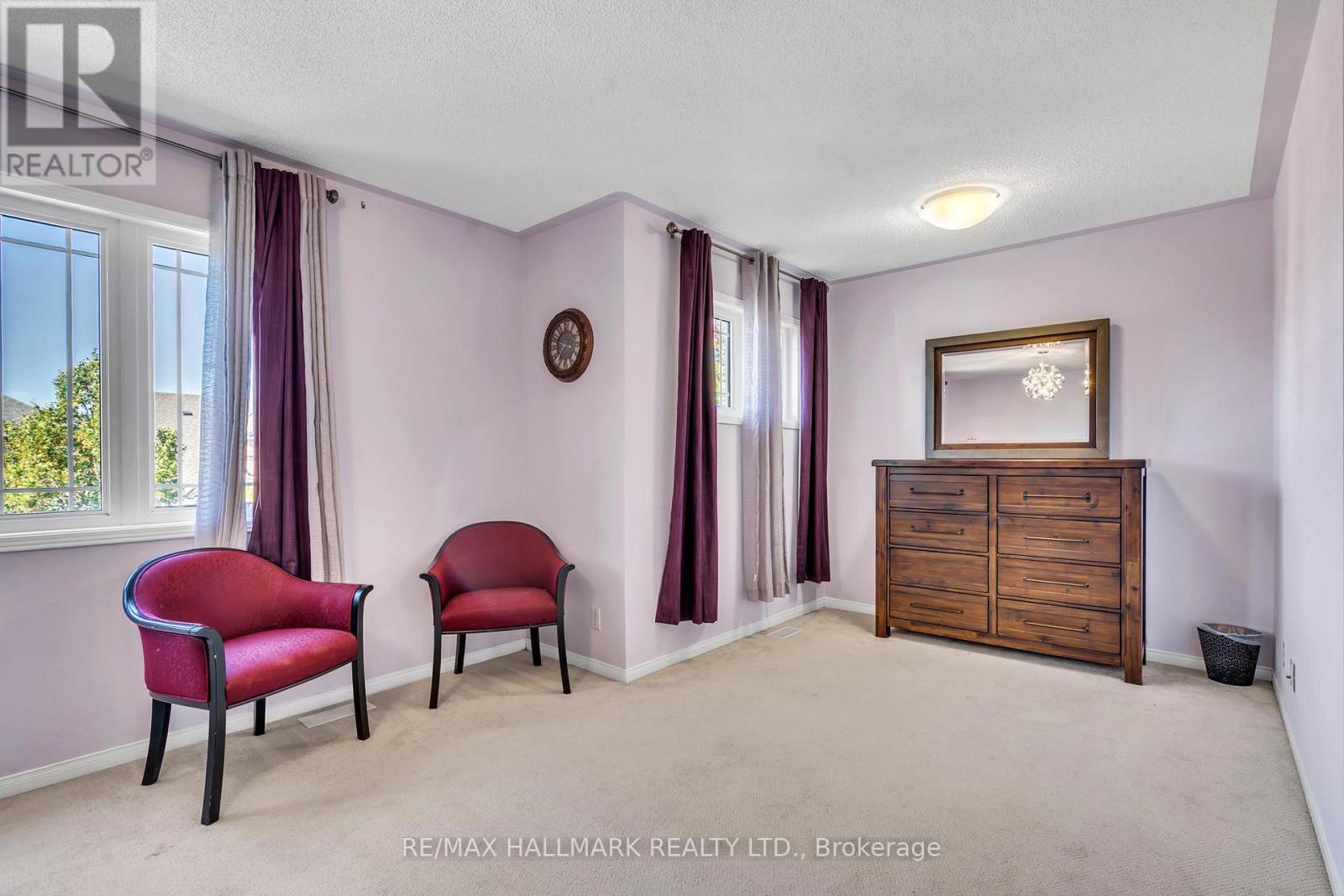 21 Brooks Avenue, Aurora, Ontario  L4G 7W2 - Photo 20 - N12440853