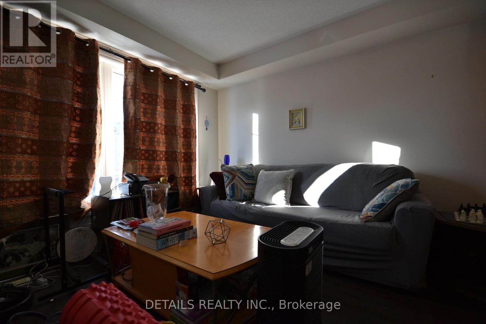 530 Snow Goose Street, Ottawa, Ontario  K2J 6C8 - Photo 5 - X12441037