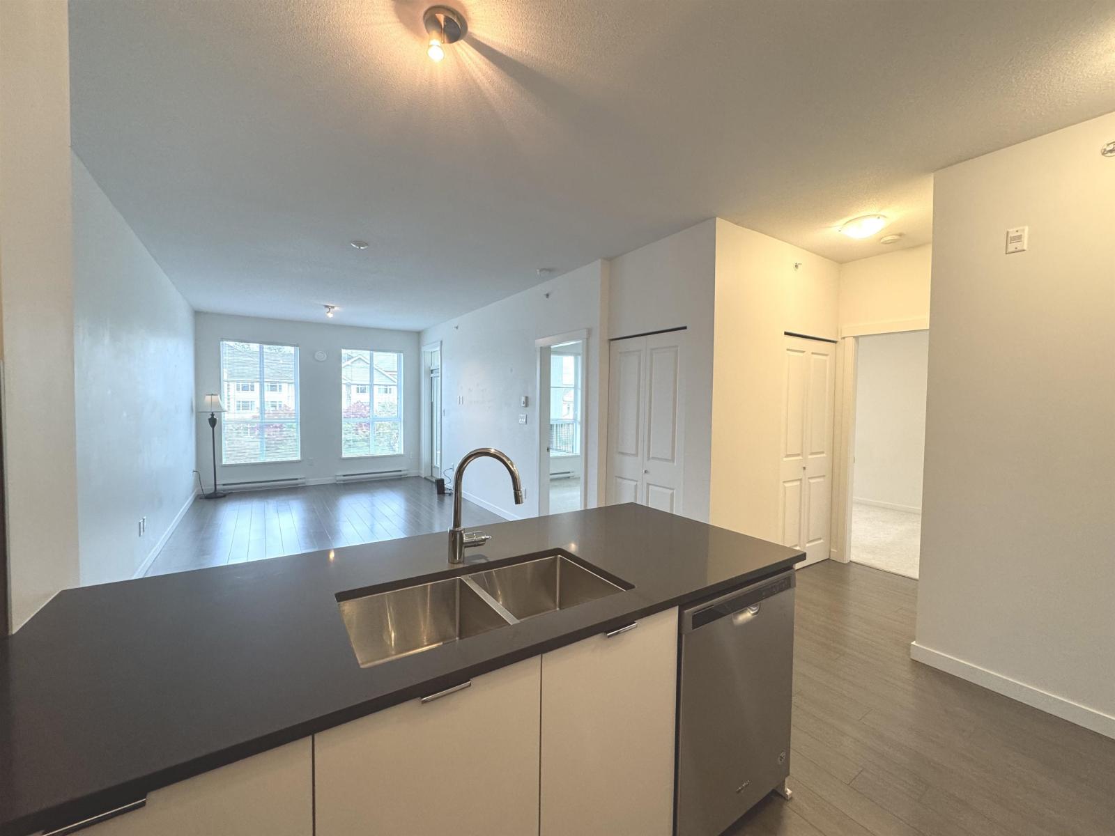 4xx 15138 34 Avenue, Surrey, British Columbia  V3Z 0Y5 - Photo 5 - R3054700