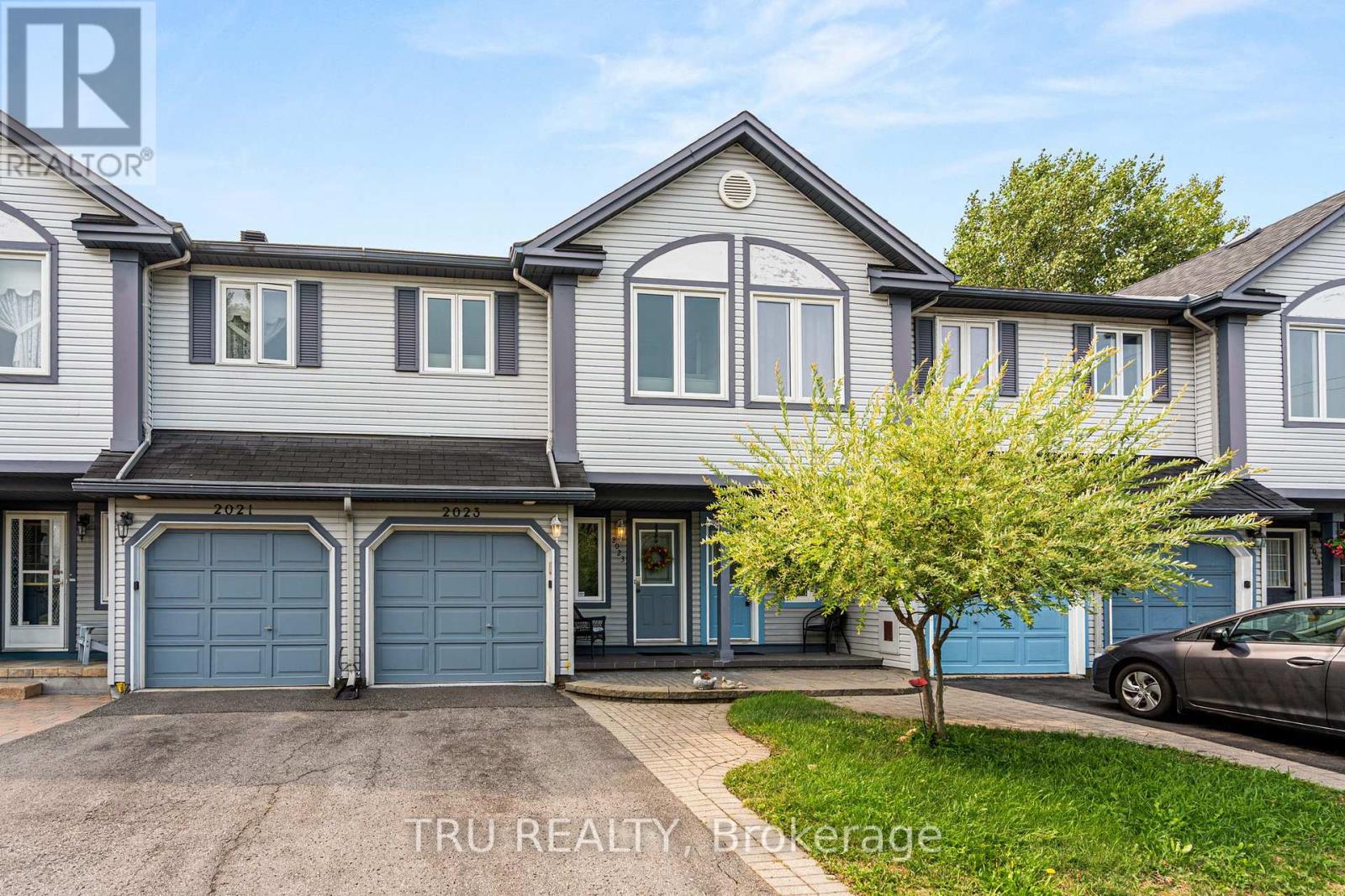 2023 AVENUE O, Ottawa, Ontario
